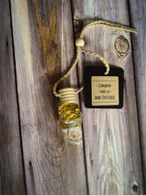 Load image into Gallery viewer, Mini Diffuser - Cinnamon &amp; Vanilla
